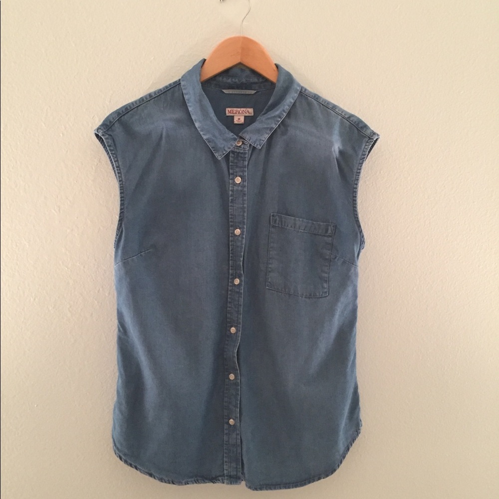 Sleeveless chambray button down